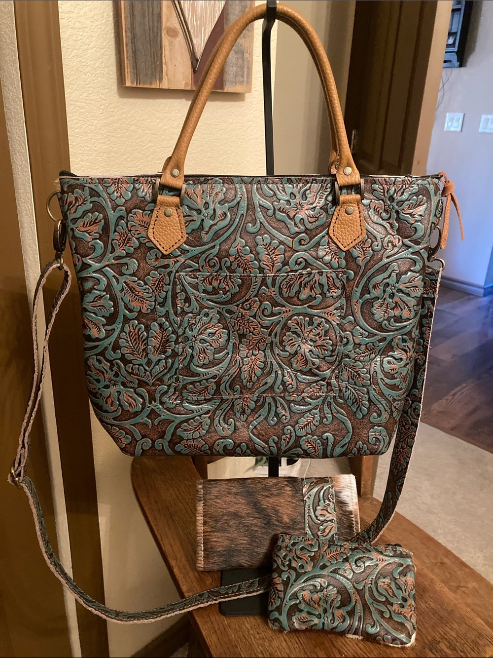 T BAR LEATHER CO Custom Ranchero Bag & Holy Cow Couture HOH/Leather Bundle NWOT - Picture 3 of 12